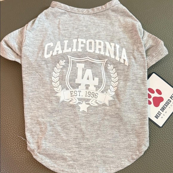 Gray California Pet T-Shirt - Picture 1 of 1